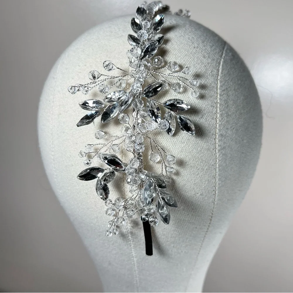 Bridal Silver Tone White Gemstone Floral Vine Headband